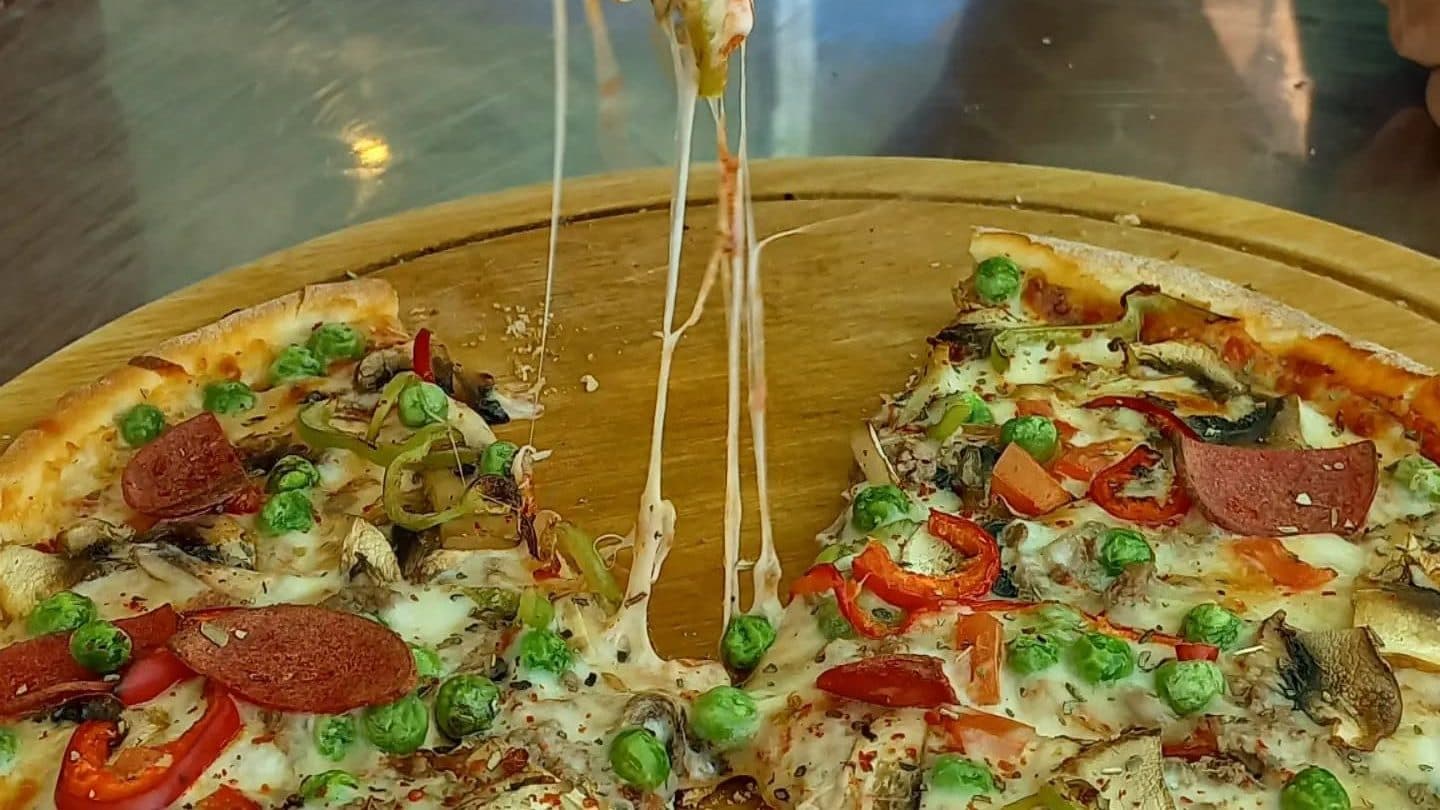 Pizza Family's food